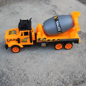 BK BK-00084887 | Игрушечная бетономешалка Прочный пластик