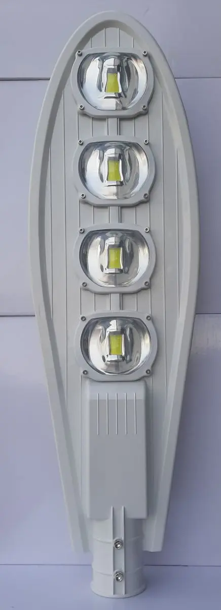 LED köçe prožektory 200W