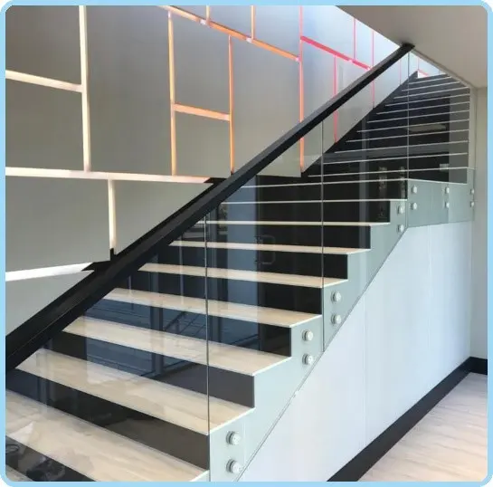 Aýaklarda ýa-da topuklarda aýna tegelek (pogon. metr)