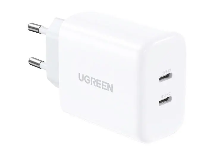 UGREEN CD243 | Mobil Telefon Zarýad Enjamy 40W 3-port Çalt Gara