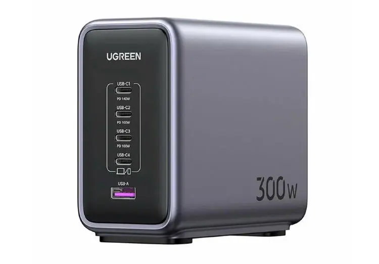 UGREEN CD333 Nexode | Mobil Telefon Zarýad Enjamy 30W GaN 1xUSB 4xType-C