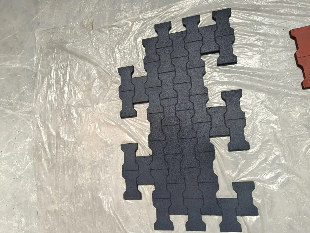 Galkynysh Plastik 0.60×0.60 | Rubber Tile