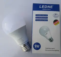Ledne CHZM | LED lampa E27 9W